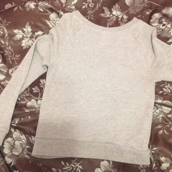 Cute Marvel Comics Sweater - Picture 2 of 2